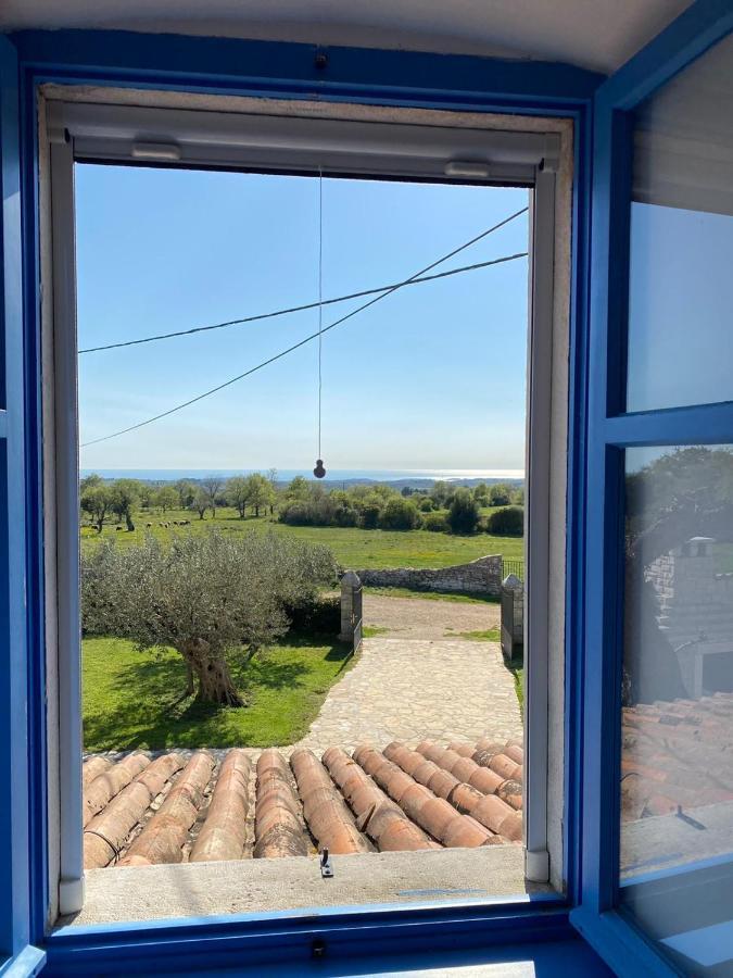 Farmhouse Cubani Bale Eksteriør billede